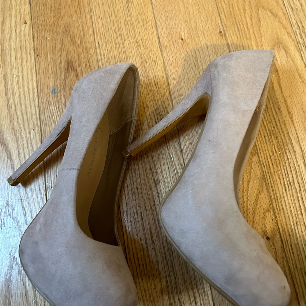 Pink Platform shoes - Picture 3 of 3